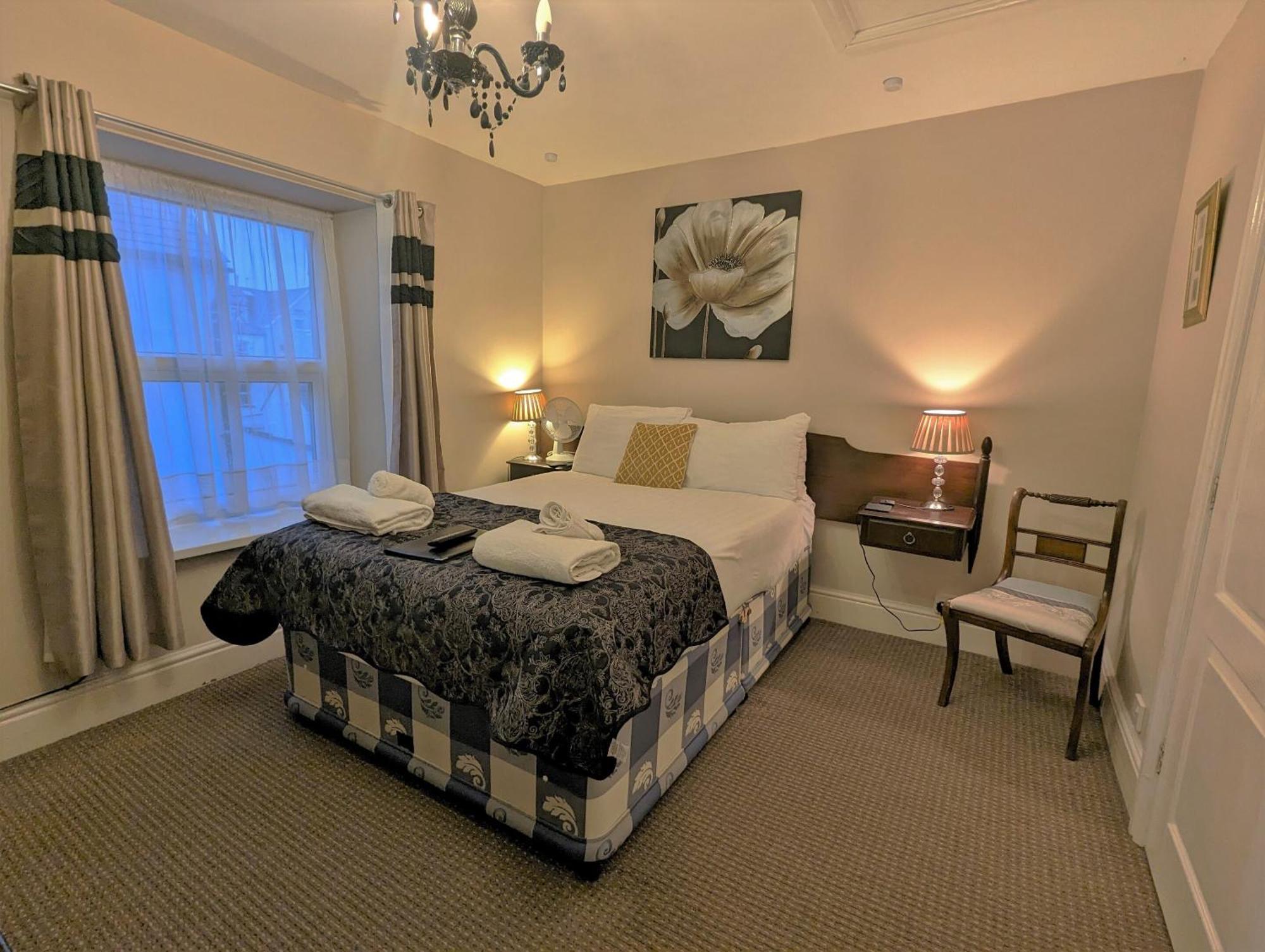 The Senarth Bed and Breakfast Llandudno Eksteriør billede