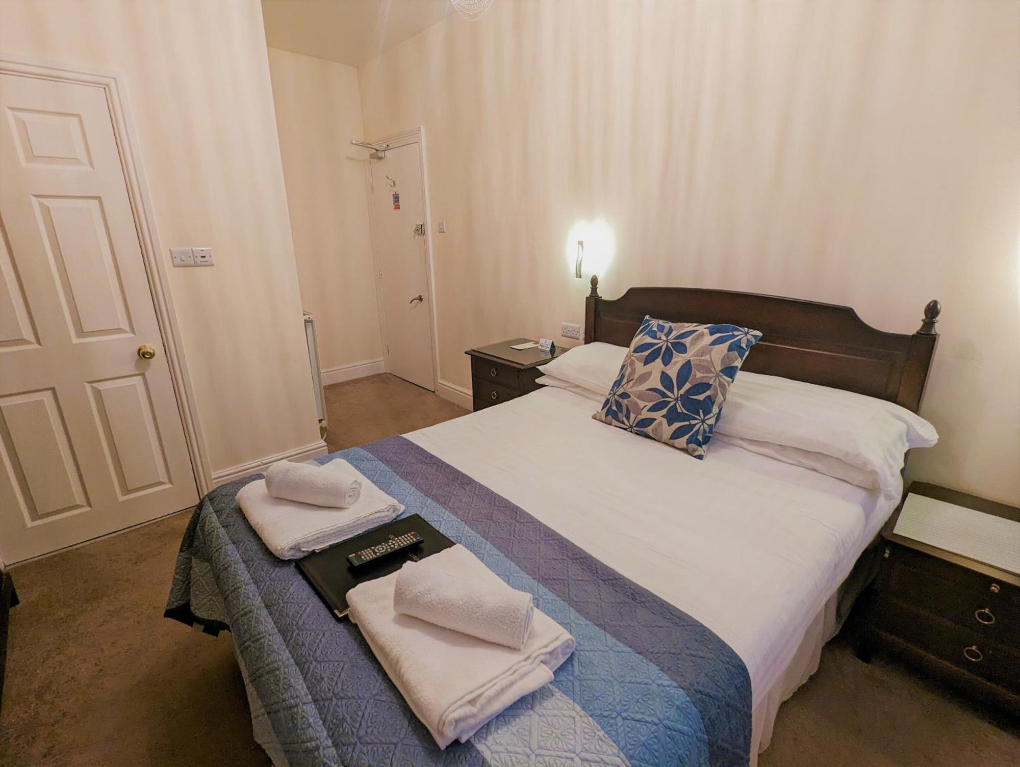 The Senarth Bed and Breakfast Llandudno Eksteriør billede