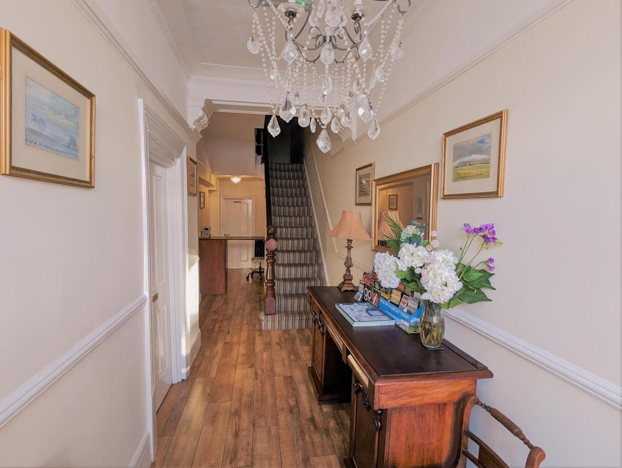 The Senarth Bed and Breakfast Llandudno Eksteriør billede